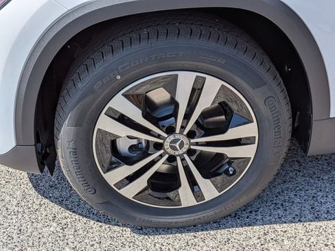 Used 2026 Mercedes-Benz GLA 250 image 9