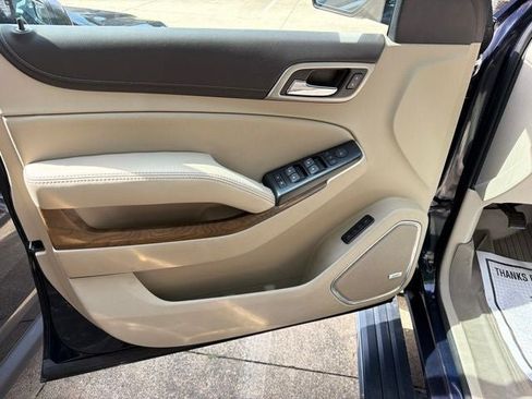 Used 2020 GMC Yukon XL Denali w/ Denali Ultimate Package AWD/4WD image 8
