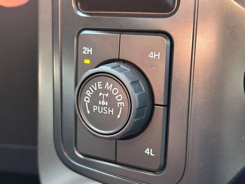 Used 2025 Ford F150 Tremor AWD/4WD image 30