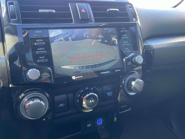 Certified 2022 Toyota 4Runner TRD Off-Road Premium w/ Moonroof Package AWD/4WD image 31