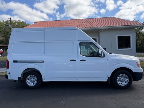 Used 2018 Nissan NV 2500 SV image 4
