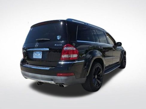 Used 2009 Mercedes-Benz GL 550 4MATIC image 5