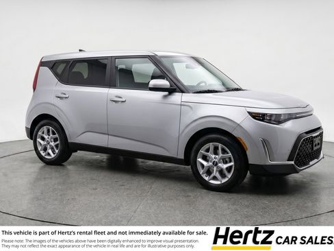 Used 2025 Kia Soul LX w/ LX Technology Package FWD image 1