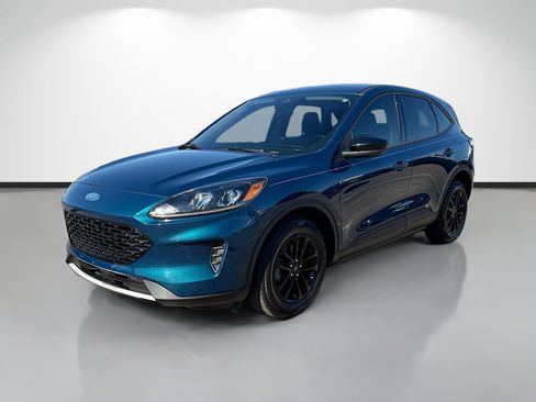 Used 2020 Ford Escape SE Sport image 7