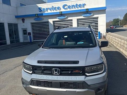 Used 2026 Honda Passport TrailSport image 4