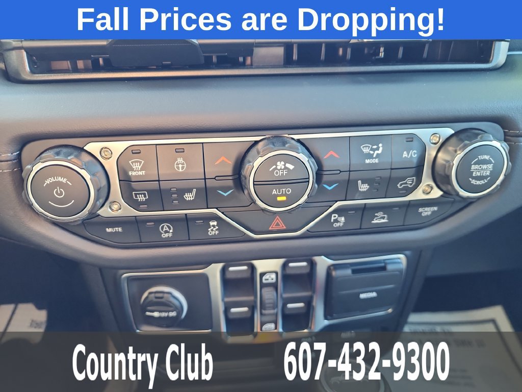 Used 2026 Jeep Gladiator Sport AWD/4WD image 16