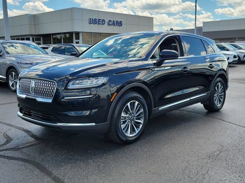 Certified 2023 Lincoln Nautilus FWD w/ Premium Package image 8
