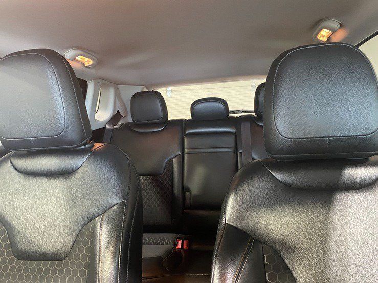 Used 2019 Jeep Compass Latitude w/ Popular Equipment Group AWD/4WD image 25