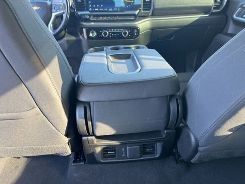 Used 2022 Chevrolet Silverado 1500 LT image 14