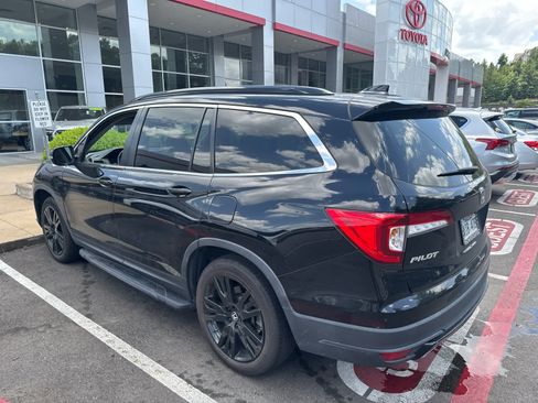 Used 2022 Honda Pilot Special Edition image 3