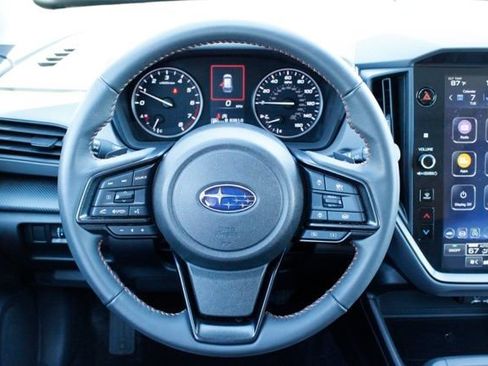 Used 2024 Subaru Crosstrek 2.5i Limited w/ Crosstrek Mirror Package AWD/4WD image 19