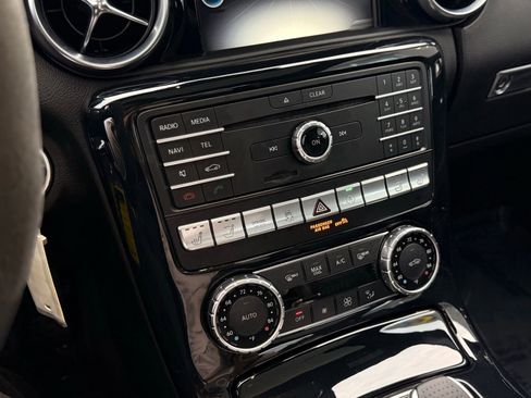 Used 2019 Mercedes-Benz SLC 43 AMG image 43
