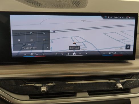 Used 2026 BMW X5 sDrive40i w/ Premium Package image 21