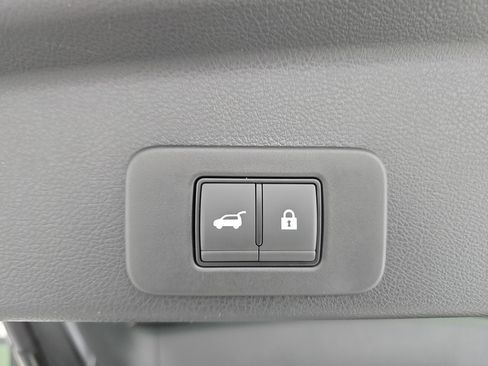 New 2026 Nissan Murano Platinum image 13