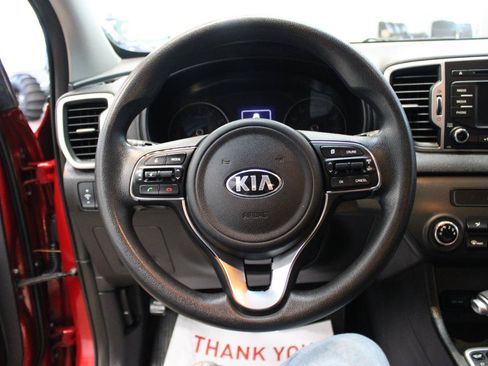 Used 2018 Kia Sportage LX AWD/4WD image 15