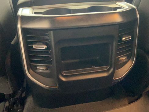Used 2024 RAM 1500 Big Horn AWD/4WD image 29
