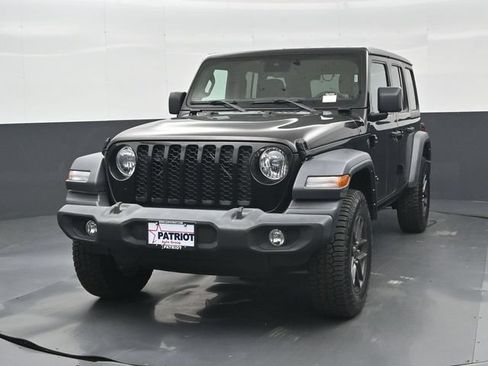 Used 2024 Jeep Wrangler Unlimited Sport AWD/4WD image 33