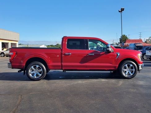 Used 2022 Ford F150 Lariat w/ Max Trailer Tow Package RWD image 5