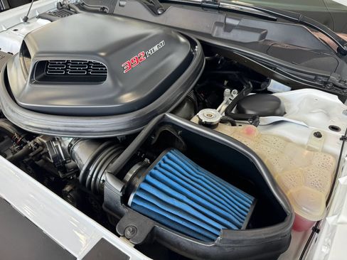 Used 2022 Dodge Challenger R/T Scat Pack RWD image 50