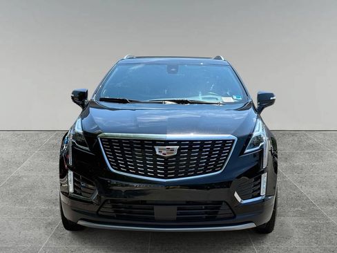 Used 2023 Cadillac XT5 Premium Luxury w/ Technology Package AWD/4WD image 8