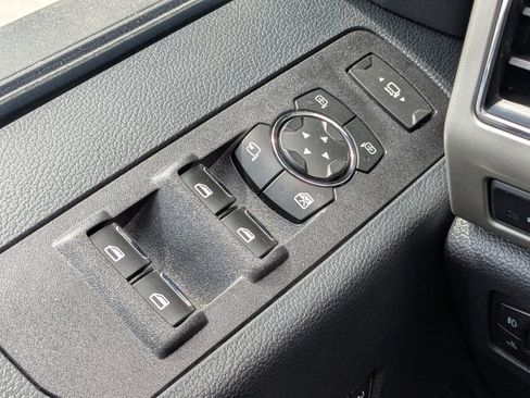 Used 2022 Ford F250 Lariat w/ Lariat Ultimate Package image 25