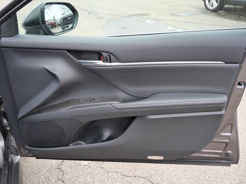 Used 2024 Toyota Camry XSE image 13