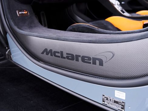 Used 2016 McLaren 675LT Coupe RWD image 64