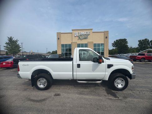 Used 2010 Ford F250 XLT AWD/4WD image 1