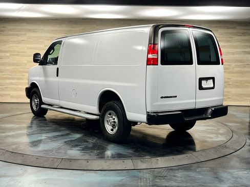 Used 2023 Chevrolet Express 2500 w/ Driver Convenience Package RWD image 17