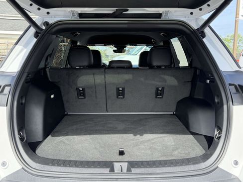 Certified 2025 Chevrolet Equinox ACTIV w/ Safety and Technology Package FWD image 8