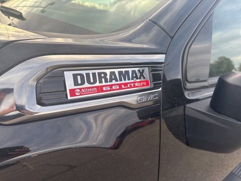 Used 2020 GMC Sierra 3500 AT4 w/ AT4 Premium Package image 9