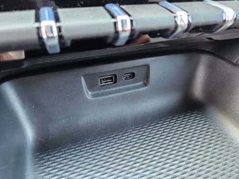 New 2026 GMC Terrain Elevation image 18