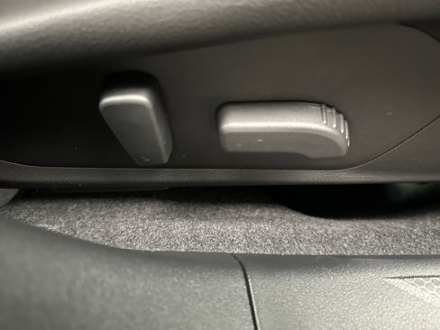 New 2026 Subaru Outback Limited AWD/4WD image 25