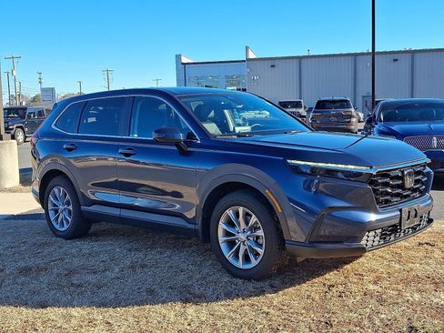 Used 2025 Honda CR-V EX-L image 3