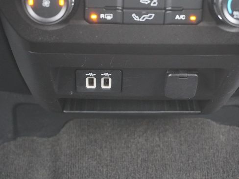 Used 2019 Ford F150 XL w/ Equipment Group 101A Mid image 16