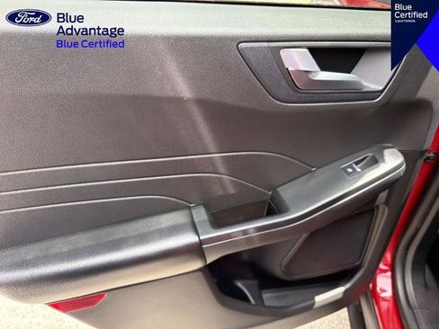 Certified 2023 Ford Escape ST-Line AWD/4WD image 11