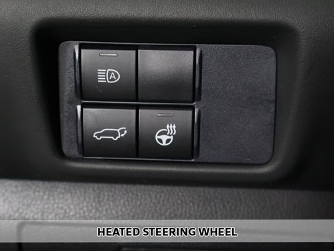 Used 2020 Toyota Highlander Limited image 8