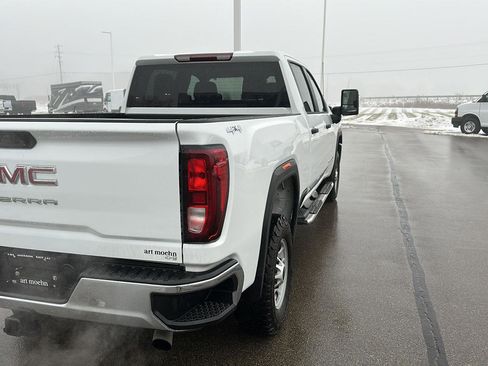 Used 2024 GMC Sierra 2500 Pro w/ Convenience Package image 10