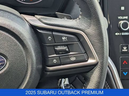 Used 2025 Subaru Outback Premium AWD/4WD image 21