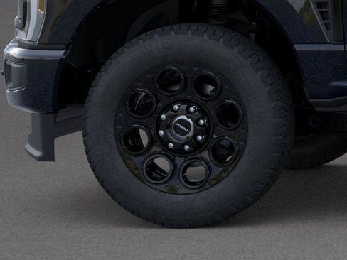 New 2026 Ford F250 XLT w/ XLT Premium Package AWD/4WD image 19