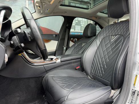 Used 2015 Mercedes-Benz C 300 4MATIC Sedan image 10