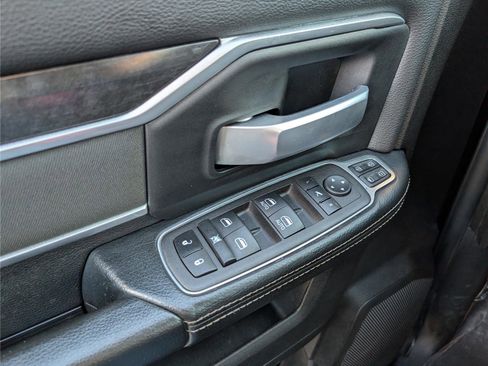 Used 2024 RAM 2500 Big Horn image 18