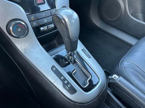 Used 2015 Chevrolet Cruze LT image 23