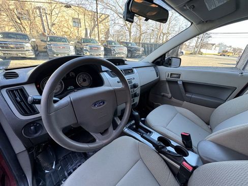 Used 2011 Ford Focus S image 11