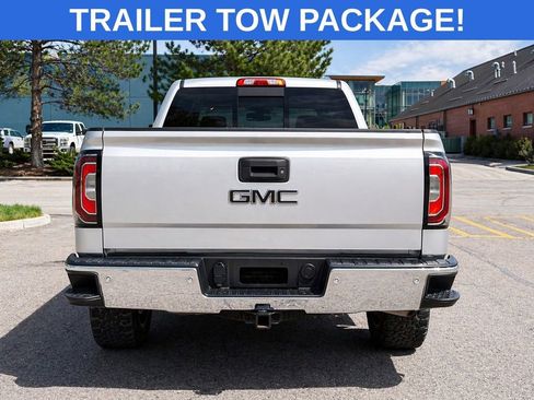 Used 2018 GMC Sierra 1500 SLT AWD/4WD image 10