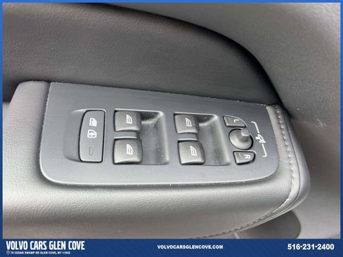 Certified 2024 Volvo XC60 B5 Plus w/ Protection Package Premier image 16
