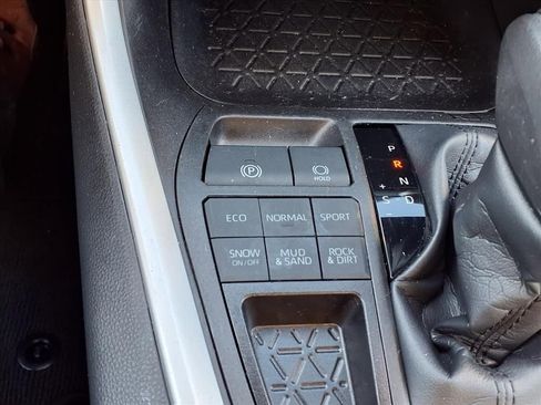 Certified 2023 Toyota RAV4 LE image 12