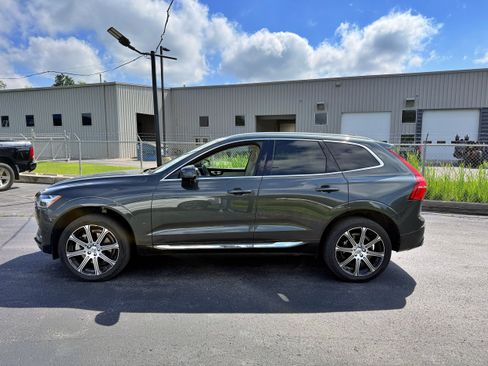Used 2018 Volvo XC60 T6 Inscription w/ Luxury Seat Package AWD/4WD image 6