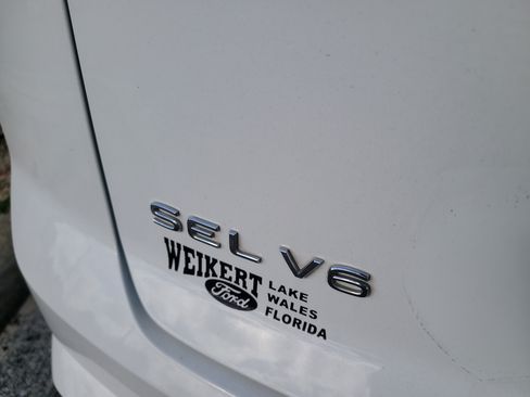 Used 2020 Volkswagen Atlas Cross Sport SEL Premium AWD/4WD image 10
