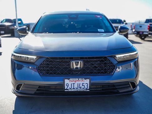 Used 2023 Honda Accord EX image 2
